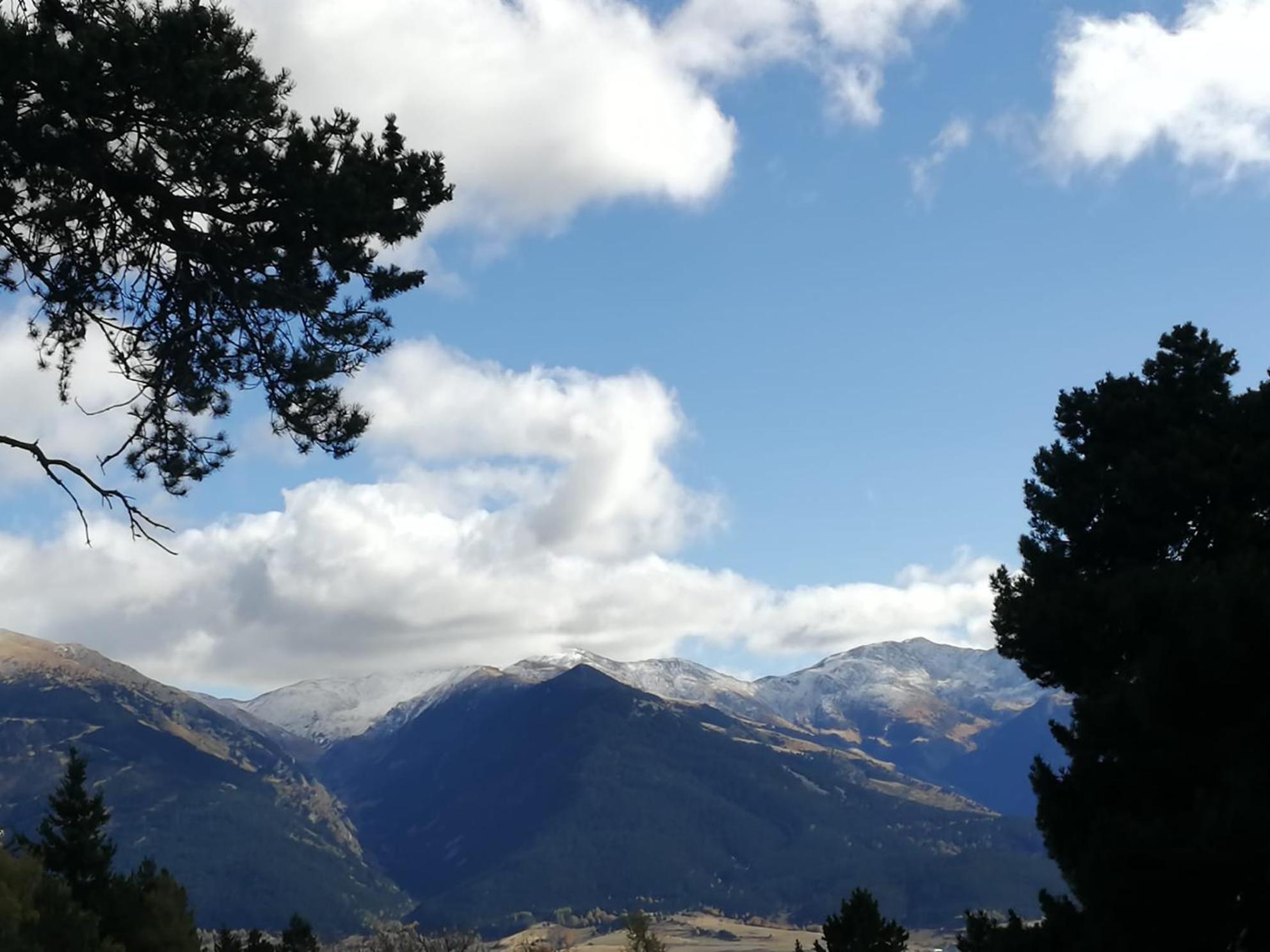 Pyrenees Catalanes Tres Joli Appartement 300M Telecabines Font-Romeu-Odeillo-Via المظهر الخارجي الصورة